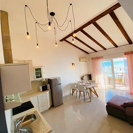 Apartment Mare Rab Town