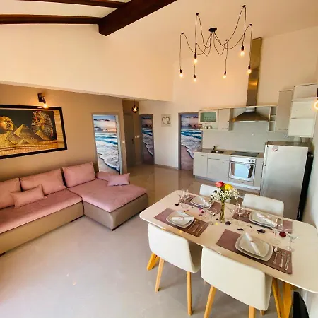 Mare Apartment *