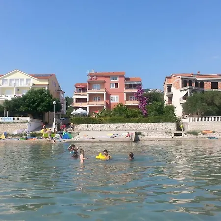 Apartment Mare Rab Town